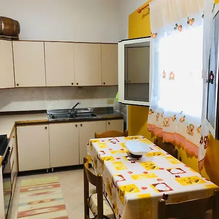 Zia Maria بيت للعطل